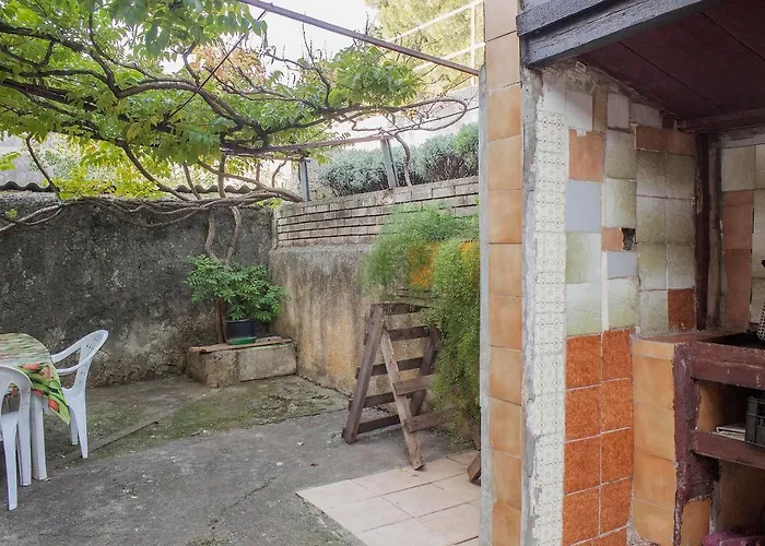 Πανσιόν Franko 234 Πούλα